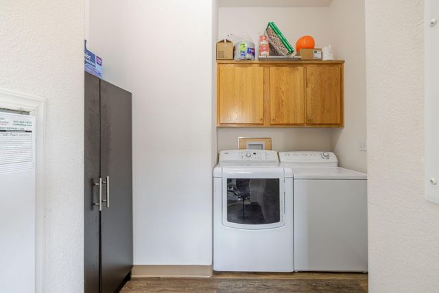 2051 NE Uintah Court, Redmond, OR 97756