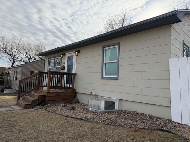 335 ST PATRICK, Rapid City, SD 57701