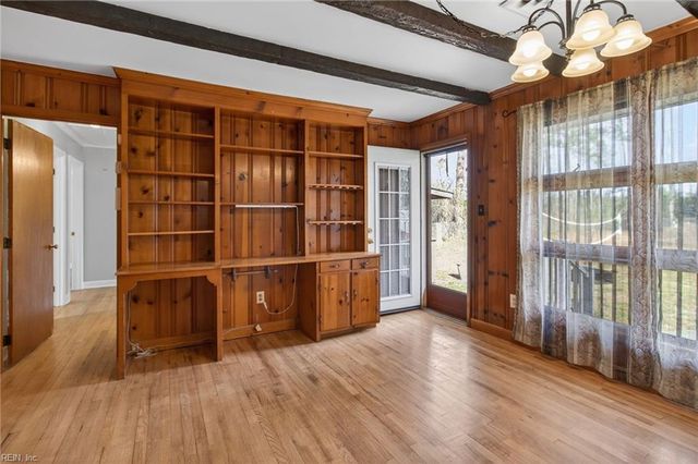 3321 Lawrence DR, Carrsville, VA 23315