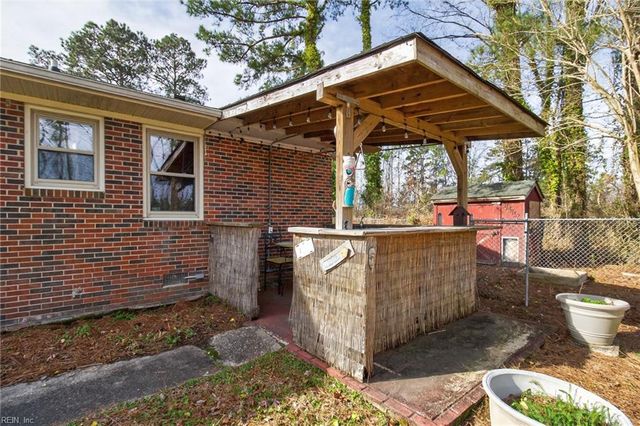 3321 Lawrence DR, Carrsville, VA 23315