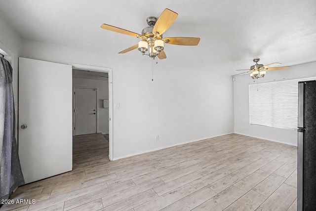 701 W EMELITA Avenue, Mesa, AZ 85210