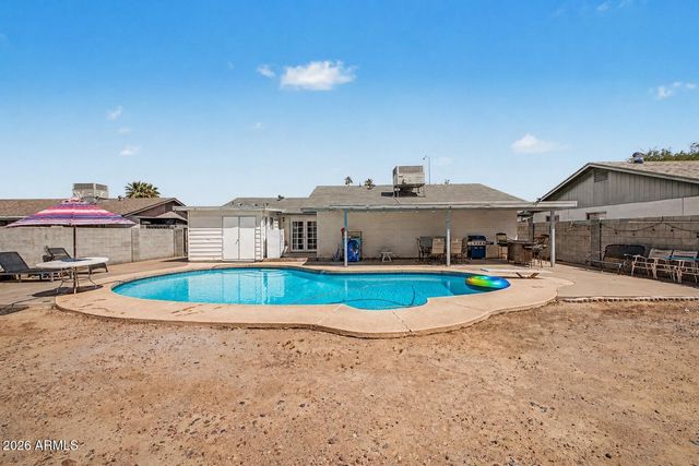 701 W EMELITA Avenue, Mesa, AZ 85210