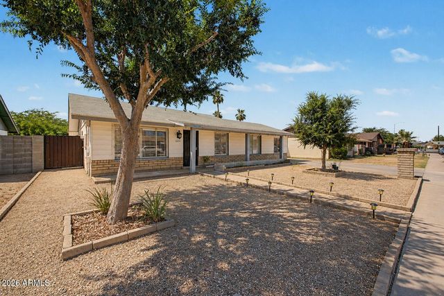 701 W EMELITA Avenue, Mesa, AZ 85210