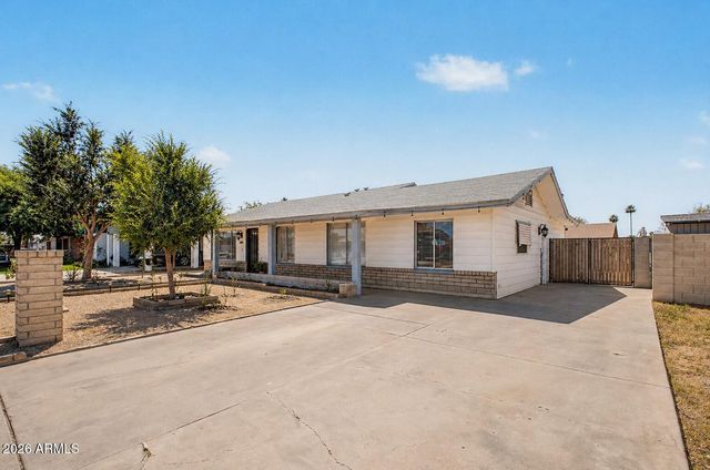 701 W EMELITA Avenue, Mesa, AZ 85210