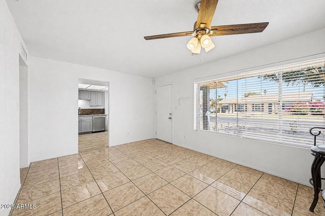 701 W EMELITA Avenue, Mesa, AZ 85210