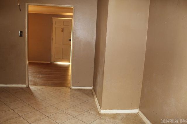 2012 Poplar Street, North Little Rock, AR 72114