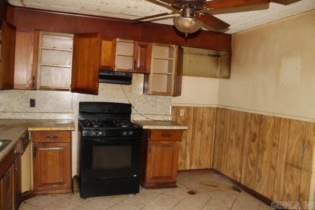 2012 Poplar Street, North Little Rock, AR 72114