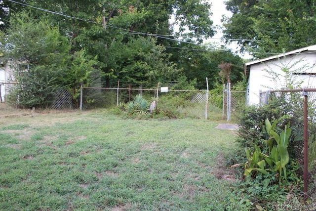 2012 Poplar Street, North Little Rock, AR 72114