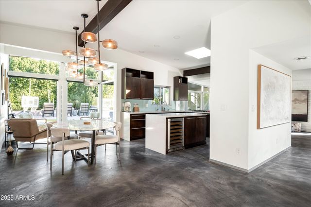 3127 N 60TH Street, Phoenix, AZ 85018