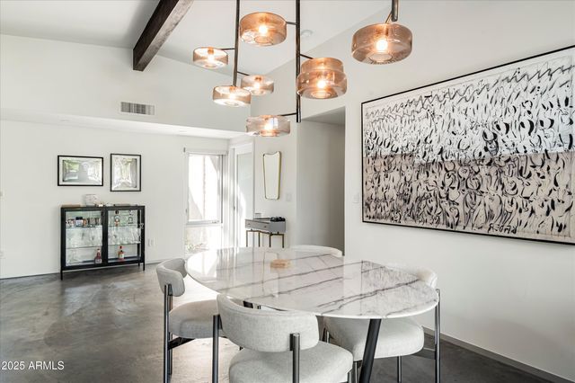 3127 N 60TH Street, Phoenix, AZ 85018