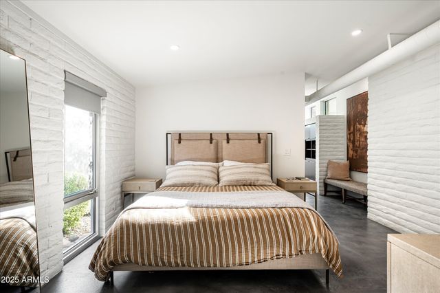 3127 N 60TH Street, Phoenix, AZ 85018