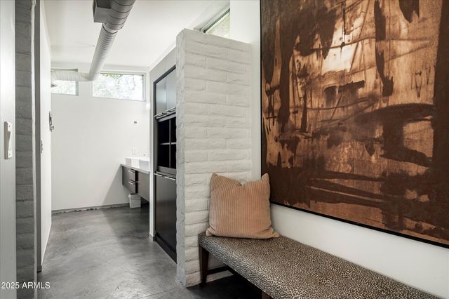 3127 N 60TH Street, Phoenix, AZ 85018