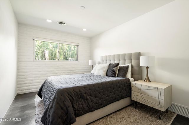 3127 N 60TH Street, Phoenix, AZ 85018