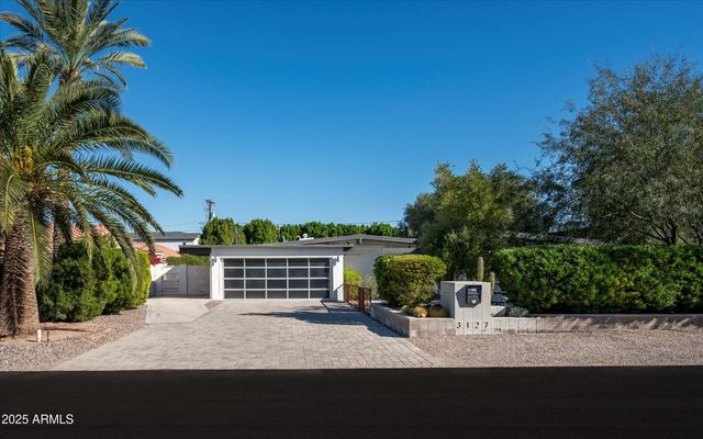 3127 N 60TH Street, Phoenix, AZ 85018