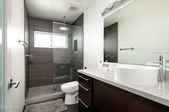 3127 N 60TH Street, Phoenix, AZ 85018