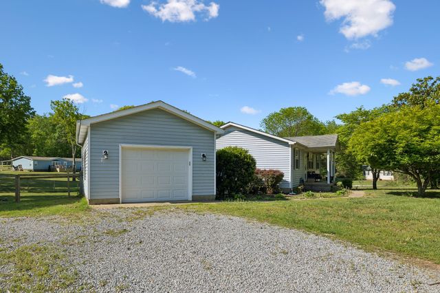 417 William Dr, Pleasant View, TN 37146