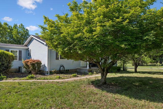 417 William Dr, Pleasant View, TN 37146
