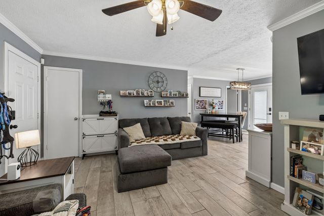 417 William Dr, Pleasant View, TN 37146