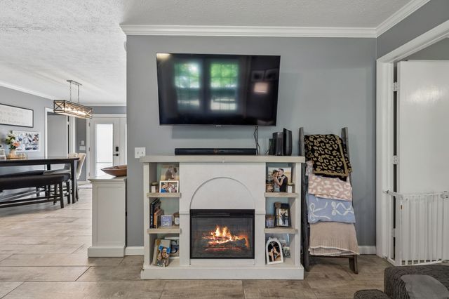 417 William Dr, Pleasant View, TN 37146