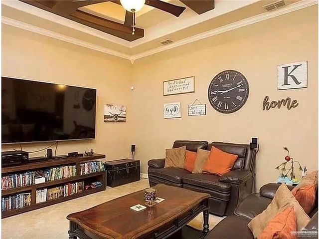 2613 Fairmont Avenue, Mcallen, TX 78504