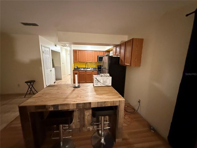 9302 SE MARICAMP ROAD, Ocala, FL 34472