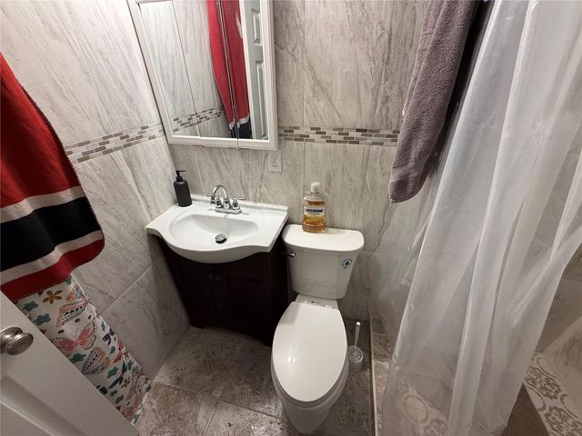 9302 SE MARICAMP ROAD, Ocala, FL 34472