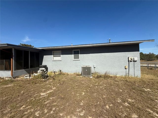 9302 SE MARICAMP ROAD, Ocala, FL 34472