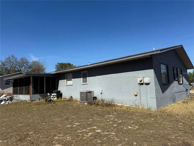 9302 SE MARICAMP ROAD, Ocala, FL 34472