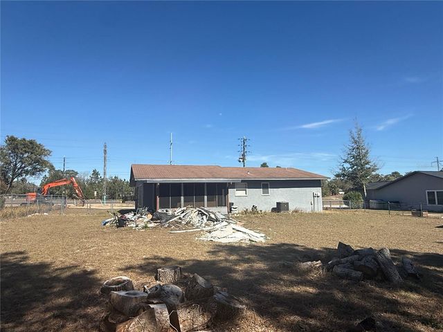 9302 SE MARICAMP ROAD, Ocala, FL 34472