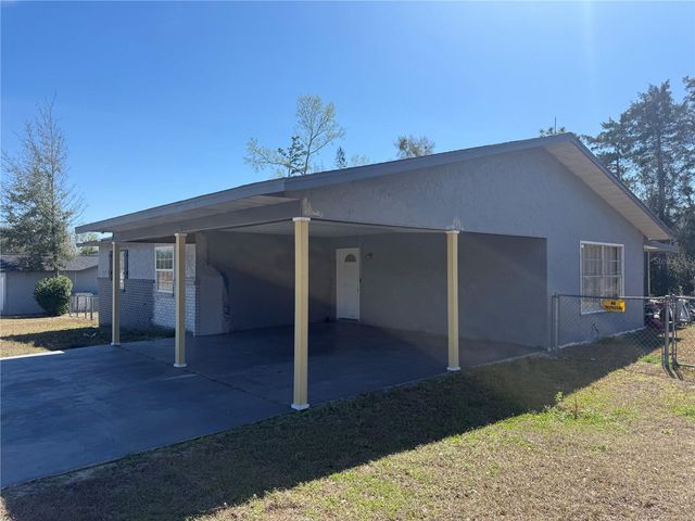 9302 SE MARICAMP ROAD, Ocala, FL 34472