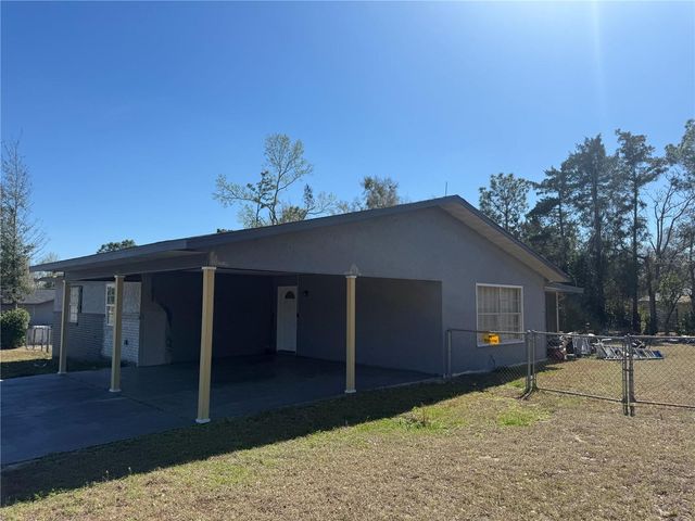 9302 SE MARICAMP ROAD, Ocala, FL 34472