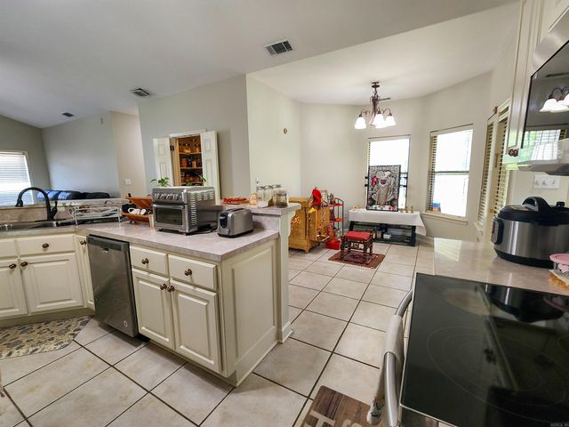 1013 Kierre Drive, North Little Rock, AR 72116