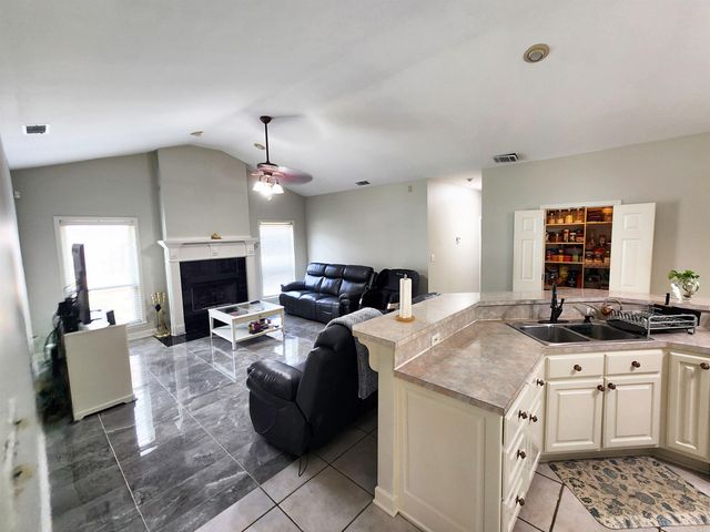 1013 Kierre Drive, North Little Rock, AR 72116