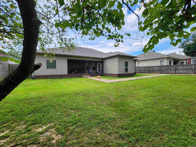 1013 Kierre Drive, North Little Rock, AR 72116