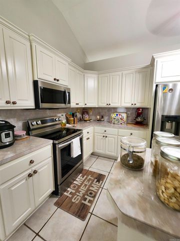 1013 Kierre Drive, North Little Rock, AR 72116