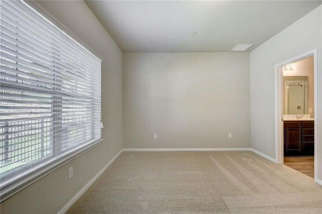 516 E Slaughter LN 2301, Austin, TX 78744