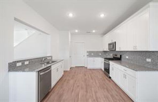 303 Bismuth Drive, Crosby, TX 77532
