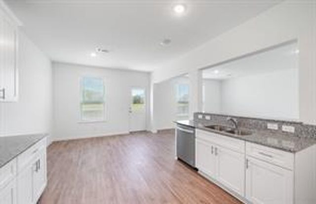303 Bismuth Drive, Crosby, TX 77532