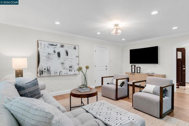 9 JULIANNE COURT, Walnut Creek, CA 94595
