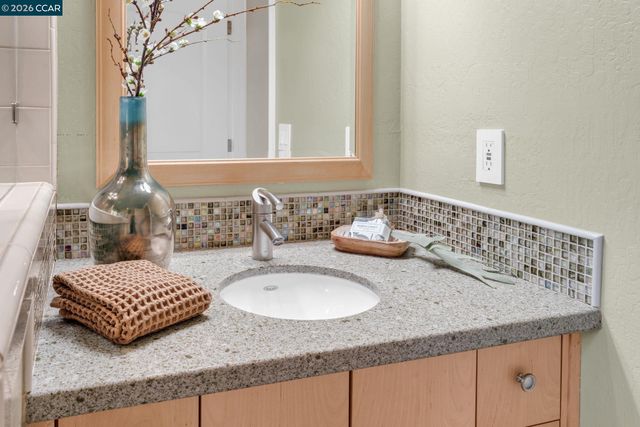 9 JULIANNE COURT, Walnut Creek, CA 94595