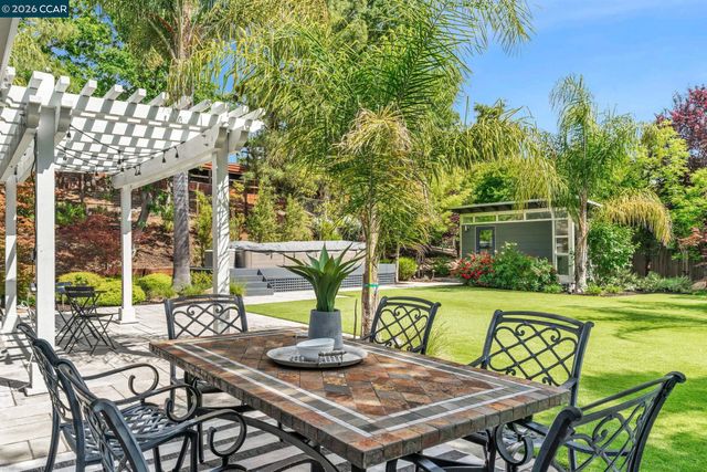 9 JULIANNE COURT, Walnut Creek, CA 94595
