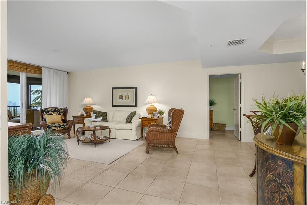 7225 Pelican Bay BLVD 402, NAPLES, FL 34108 — photo 3