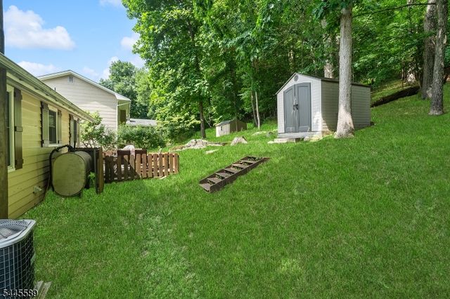 112 Seneca Lake Rd, Sparta Twp., NJ 07871