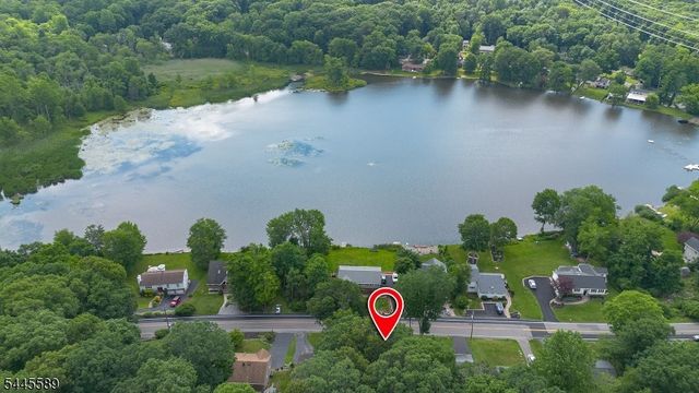 112 Seneca Lake Rd, Sparta Twp., NJ 07871
