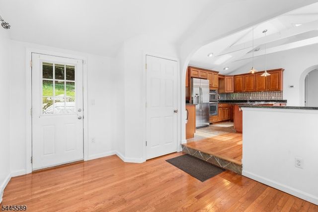 112 Seneca Lake Rd, Sparta Twp., NJ 07871