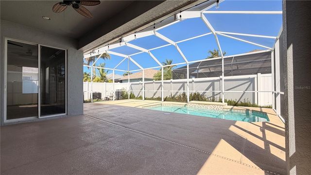 1643 BONITA BLUFF COURT, Ruskin, FL 33570