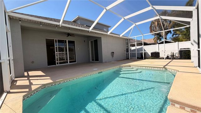 1643 BONITA BLUFF COURT, Ruskin, FL 33570