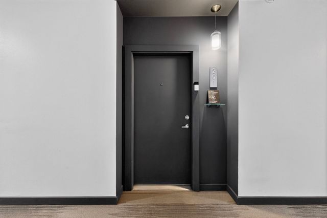 4040 N Hall Street 201, Dallas, TX 75219