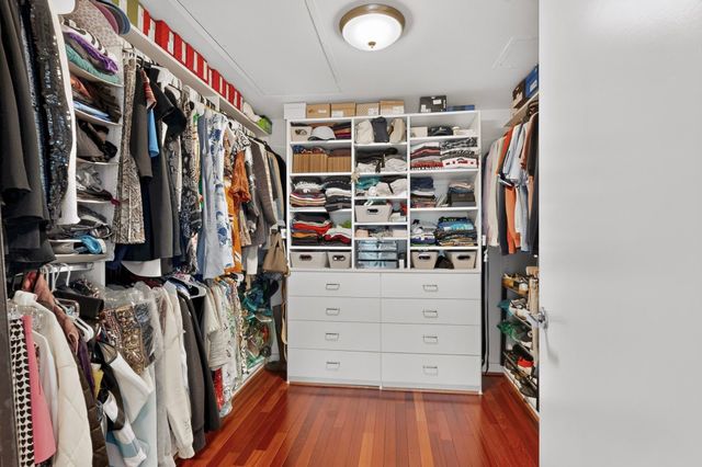 4040 N Hall Street 201, Dallas, TX 75219