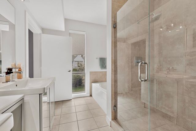 4040 N Hall Street 201, Dallas, TX 75219